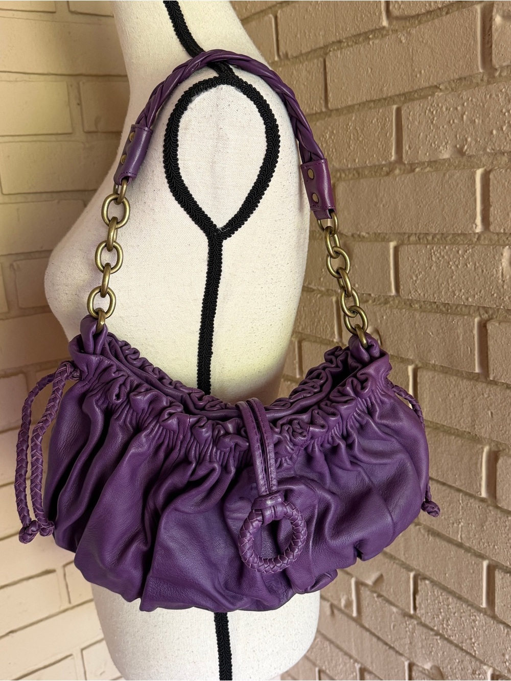 BCBG MAX AZRIA Purple LEATHER ERICA Mini SHOULDER PURSE Bag Going Out Y2K Slouch